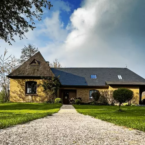 Fabrik’ en Baie Gîte 15 personnes étang Baie nordique Fabrik' en Baie Gîte 15 personnes étang Baie nordique